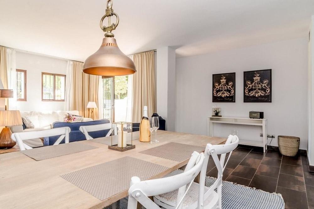 La Cascada - Roomservice Apartment Marbella